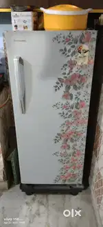 Panasonic good condition cooling achi hai freezer ka door nhi hain bas