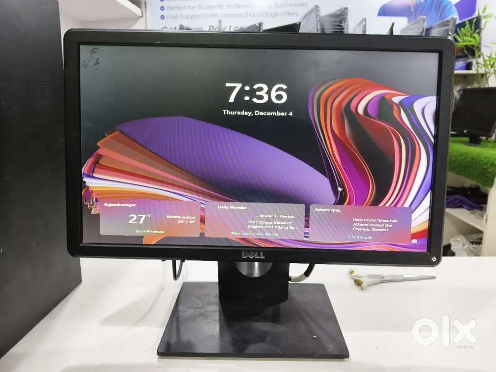 Dell 19 Inches Border  Monitor Vga Port And Cables