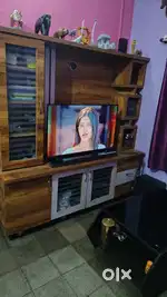 Television Stand/Unit