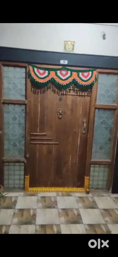 3 BHK fully furnished flat with additional puja room with all amenitie