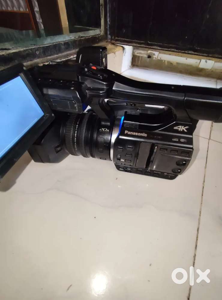 Panasonic HCX 1000 4k Video camera