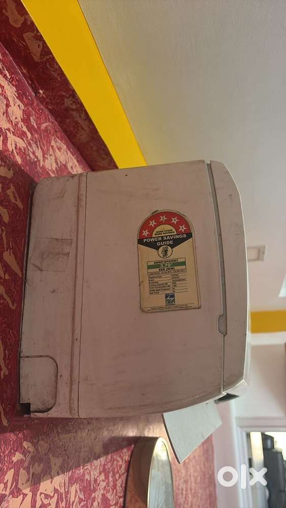 Hitachi 1.5 Ton 5 Star Split AC