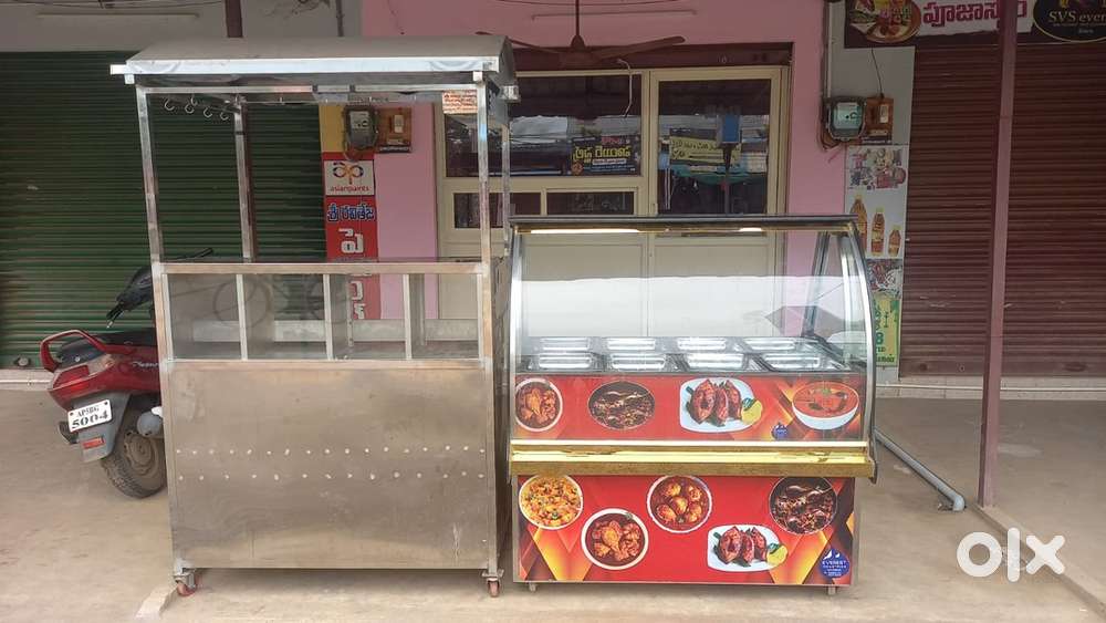 Curry point track with 8 trays