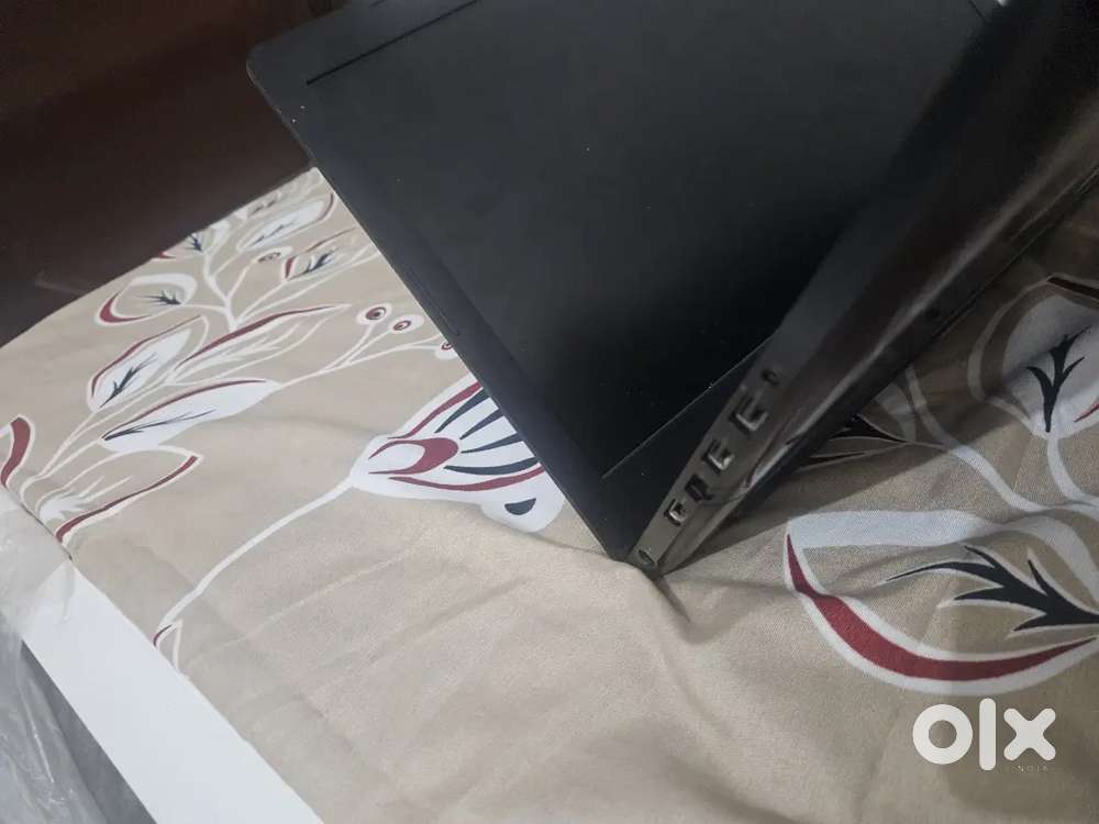 Dell G3 1tb ssd 8gb ram