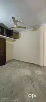 2 bhk flat rent in govindpuri