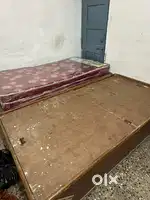 Selling 2 single beds urgently