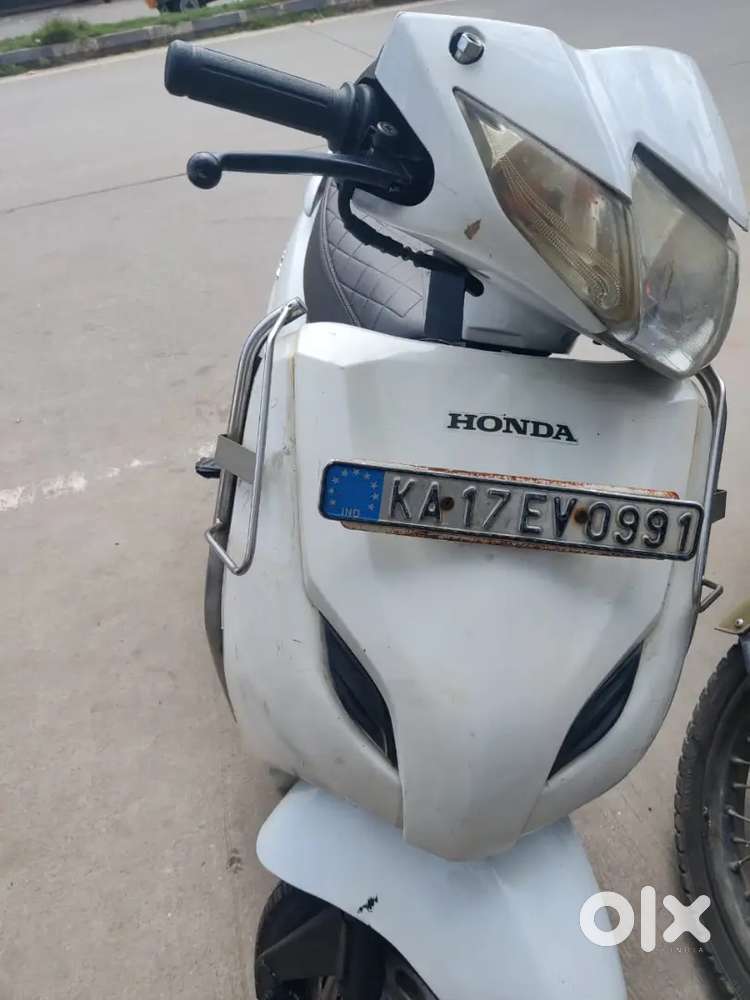 Active Honda in best condition for sell