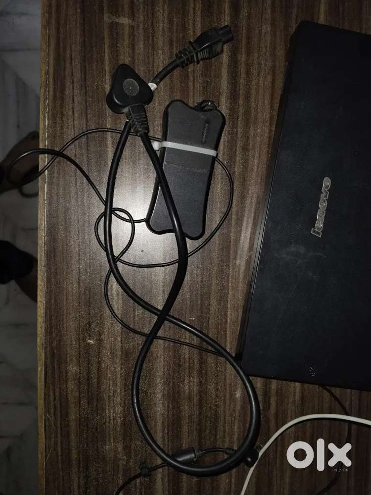 14inch lenovo laptop 2GB ram, 256 SSD