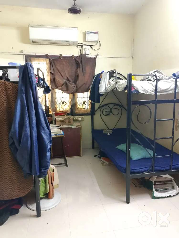 PG For Men (AC / NoN AC)