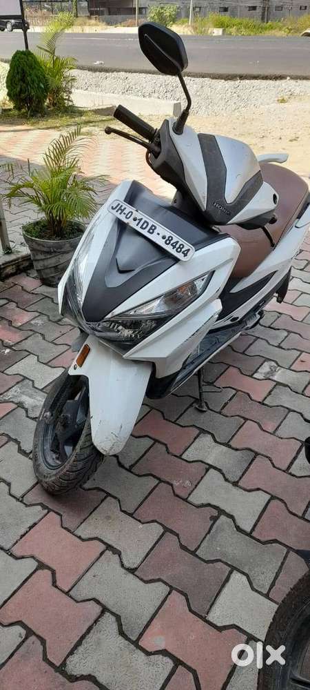 Grazia scooty best condition