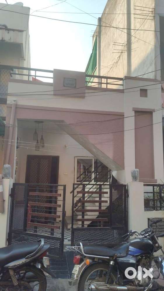 Independent House 600 Sqft – Sector-D, Sudama Nagar – Urgent Sale