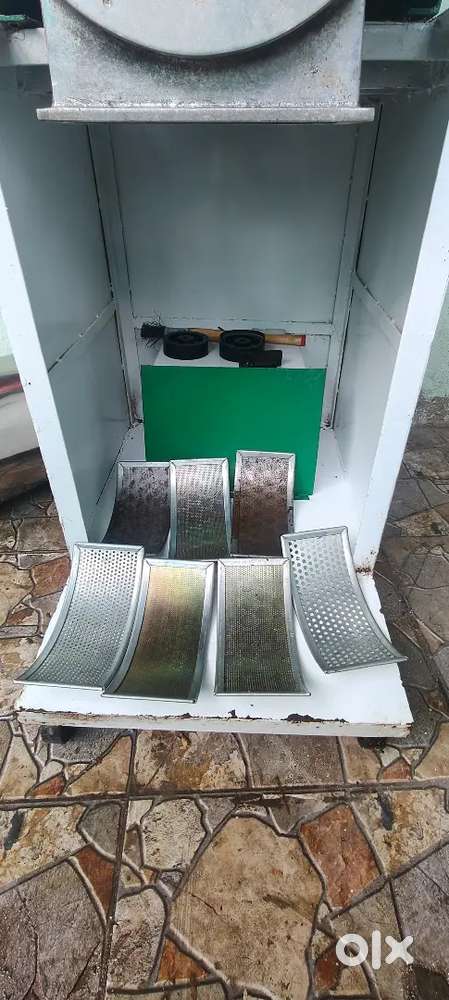 Maxwell 2HP फुली ऑटोमॅटिक आटा चक्की विक्रीसाठी – उत्तम स्थितीत!