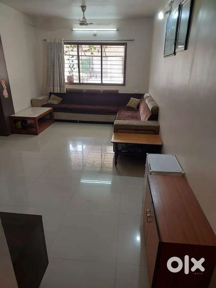 Fully furniture Pal 2bhk flat sale
