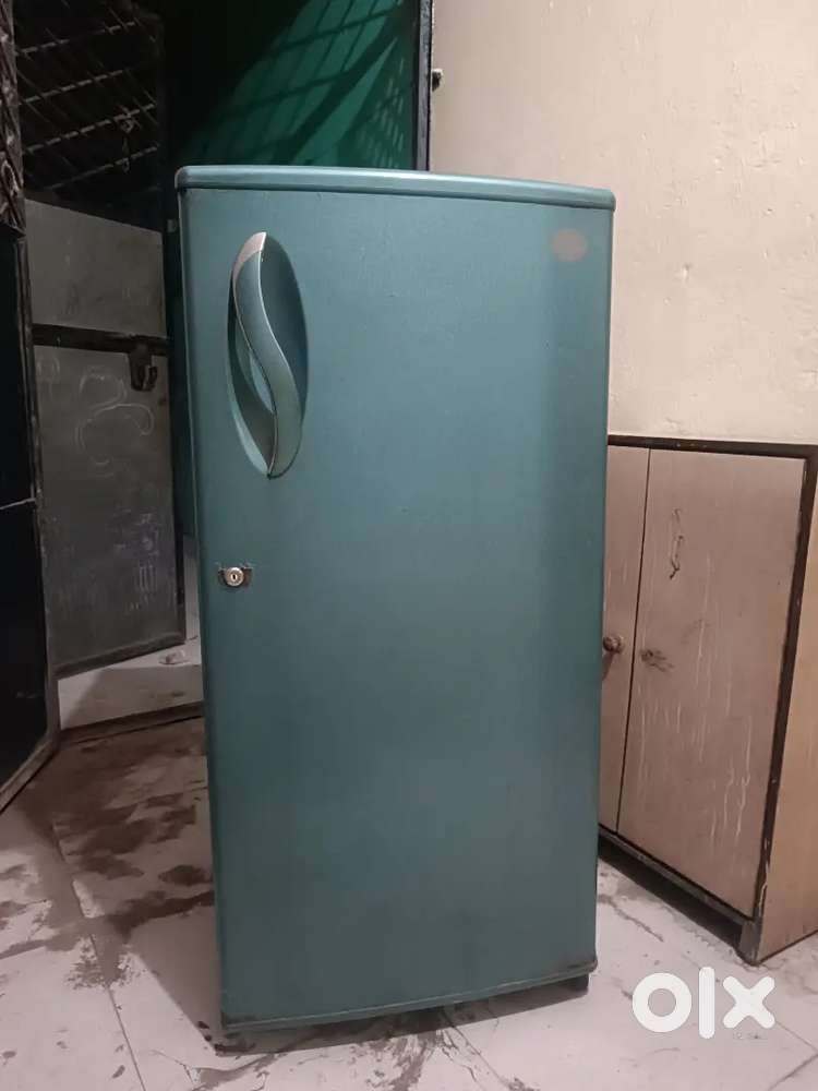 Lg fridge 180 litre