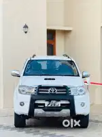 Toyota Fortuner 3.0 4x4 Manual, 2010, Diesel