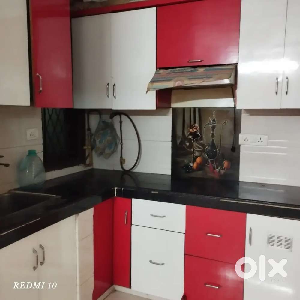 2 BHK old independent house are available in Uttam Nagar