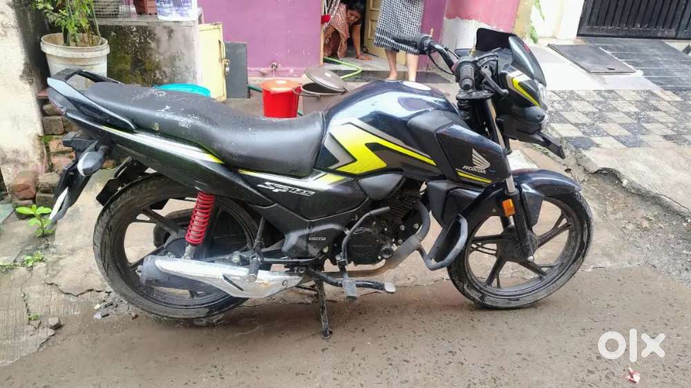 1 OWNER and good condition