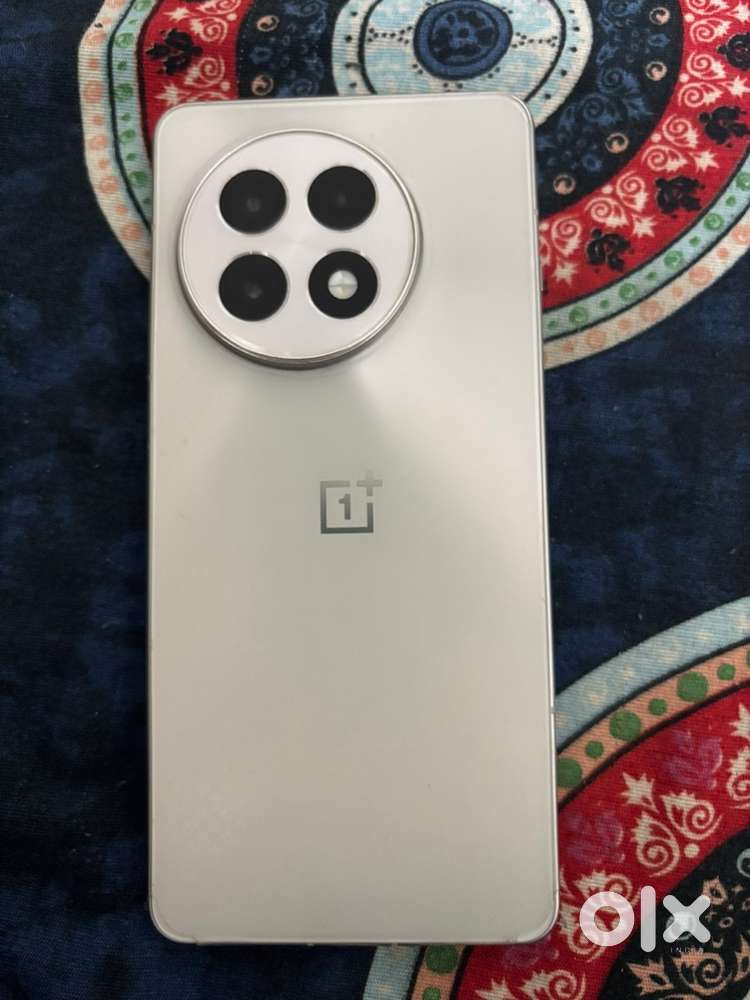 One plus 13r in pristine condition