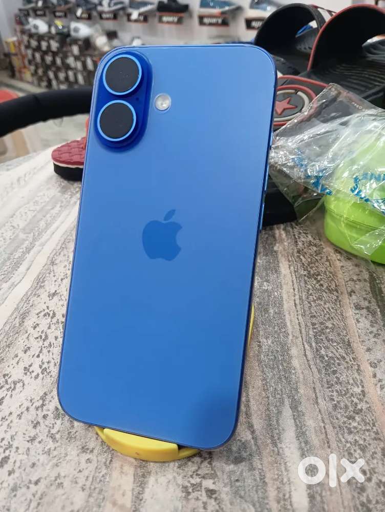 iPhone 16 256 gb new product 3 day old