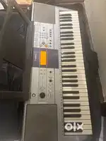 Keyboard synthesizers by YAMAHA