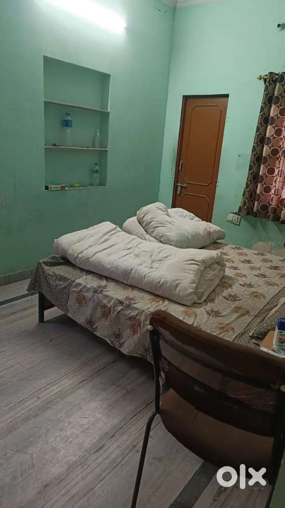 2 bhk semi furnished, Malviya Nagar