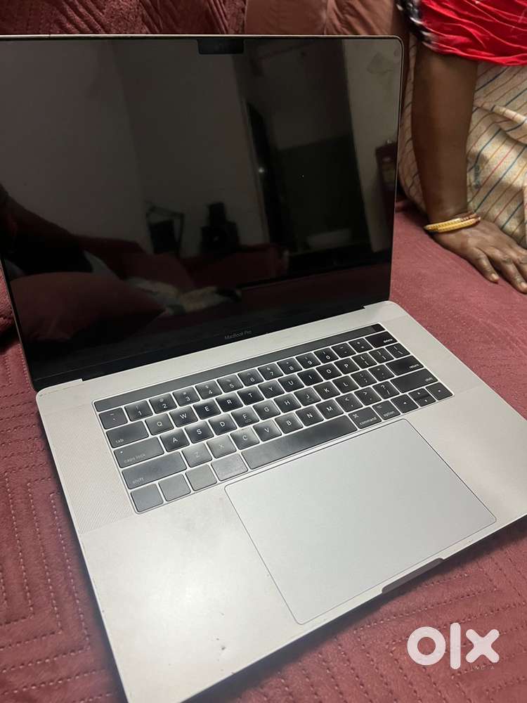 Macbook pro 512Gb I7 2016