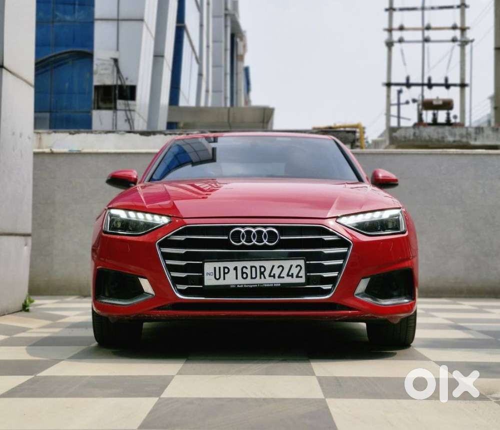Audi A4 2.0 Technology 40 TFSI, 2023, Petrol