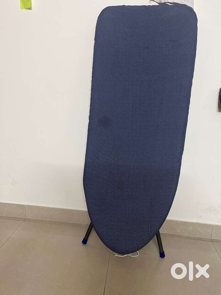 Iron Stand