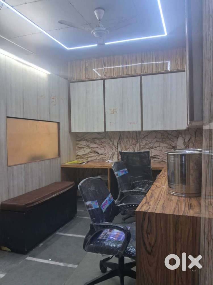 fully furnished office available for rent in laxmi nagar