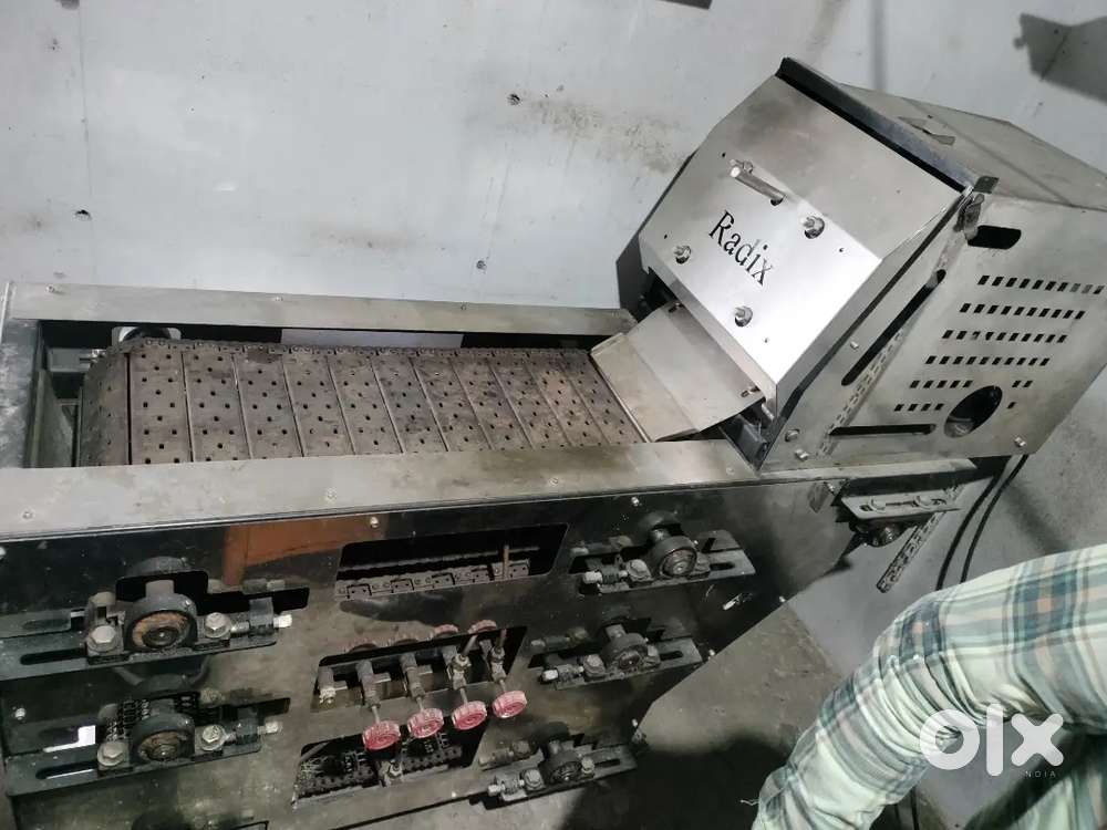 Radix Roti Maker Machine