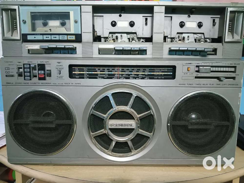 Vintage General MG 345 Boombox