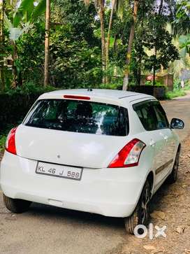 Maruti Suzuki Swift 2013 Diesel Well Maintained