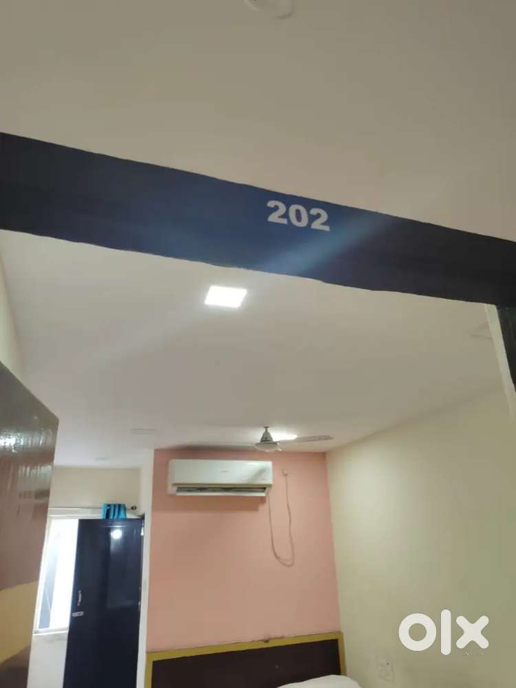 HOUSE KEEPING IN OYO HOTEL