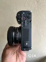 Sony ZVE10 with warranty