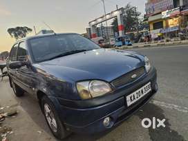 Ford Ikon 2007