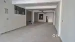 Basement prime location easy aproch office & godown
