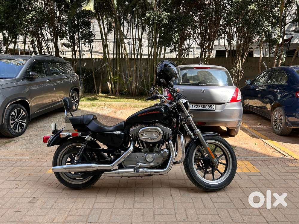 Harley davidson superlow 883 - Extremely well maintained  Great deal