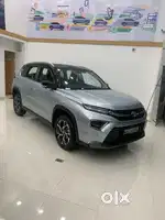 Toyota Urban Cruiser Hyryder 2024 Petrol Well Maintained