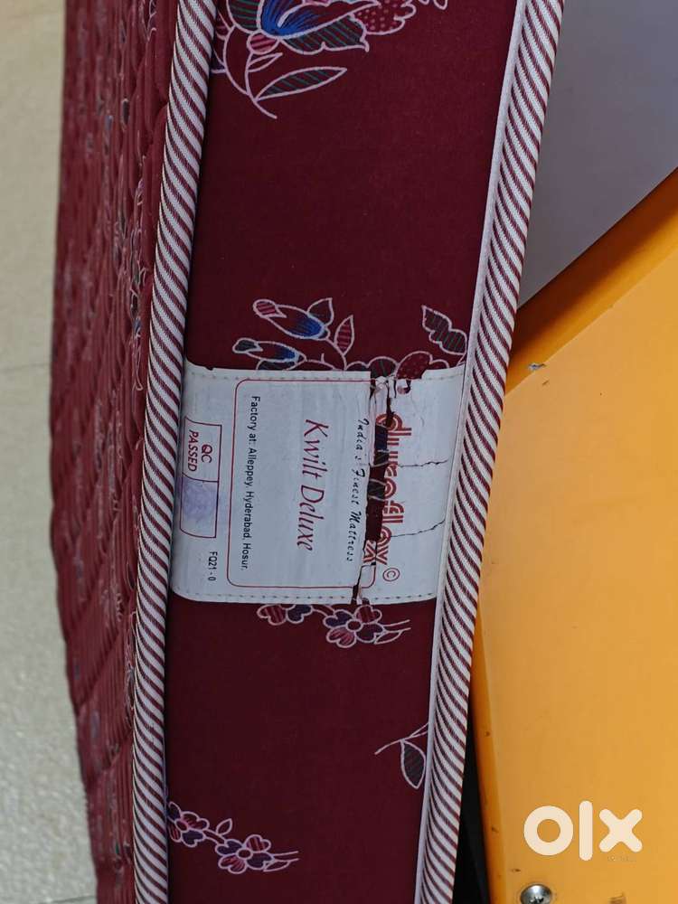 Mattress - Queen size - Duroflex