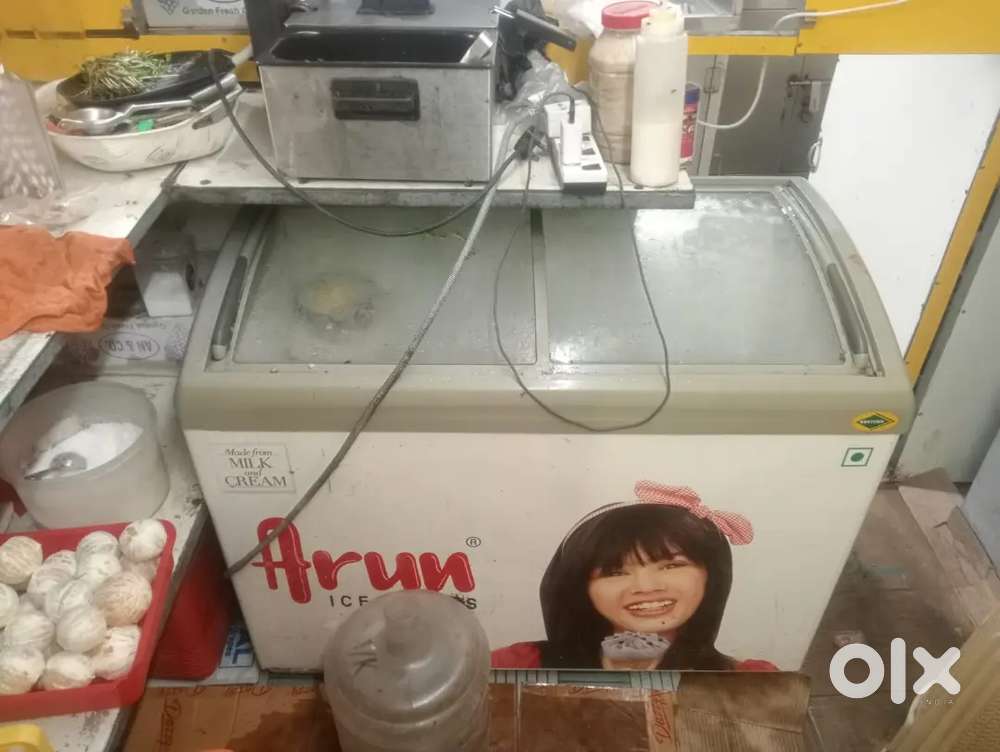 Deep freezer juice ss stall with door setup