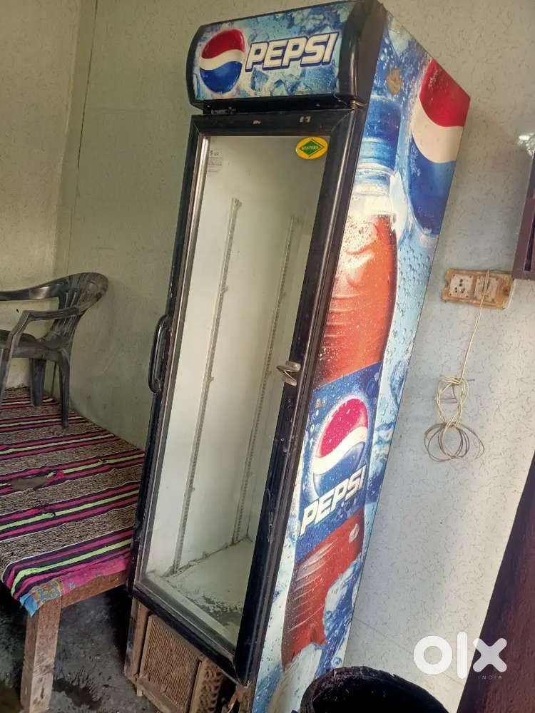 Western display fridge