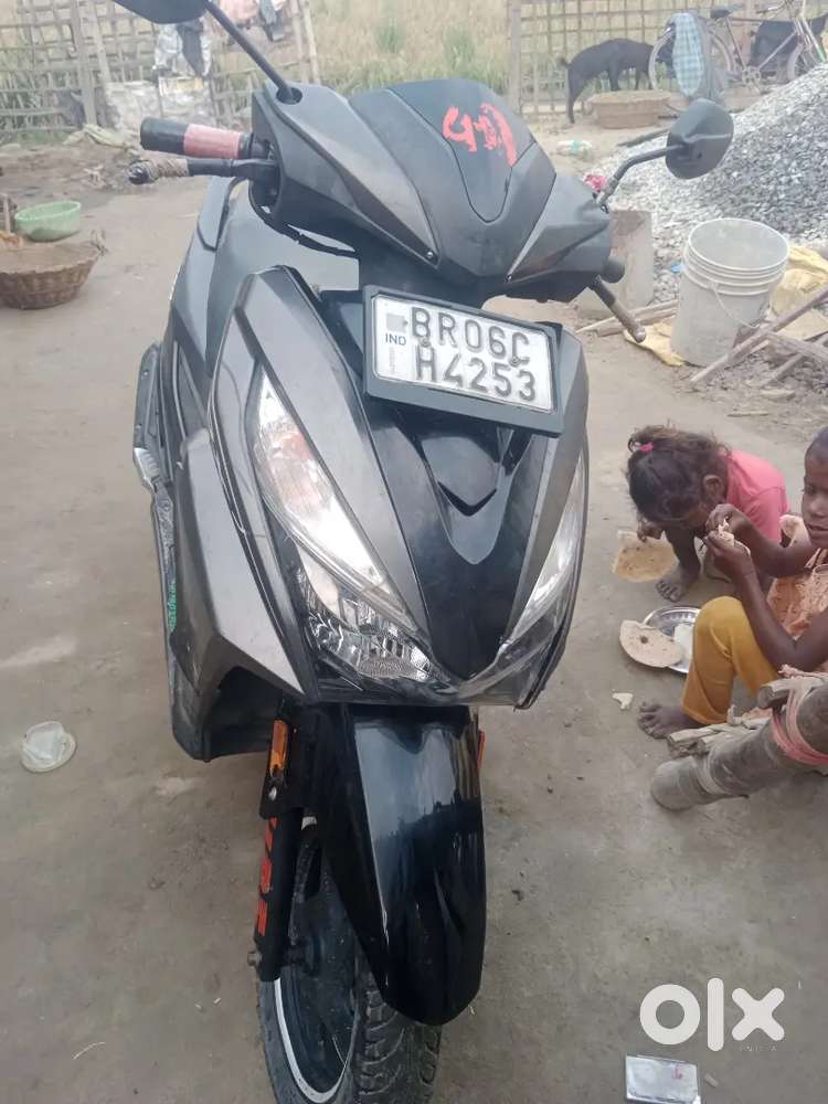 Honda Zrazia Scooty