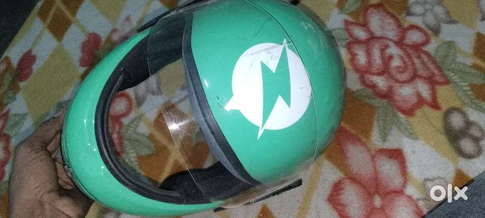 New hai helmet paise ki jarurat h