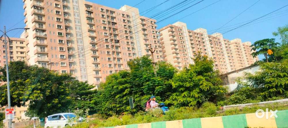 Ready for occupation with amenities and semi furnished