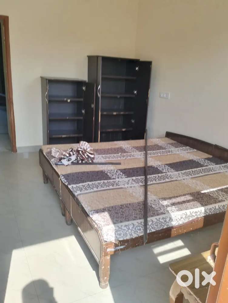 2 room set for family in sector 69 rent 14k semi furnished