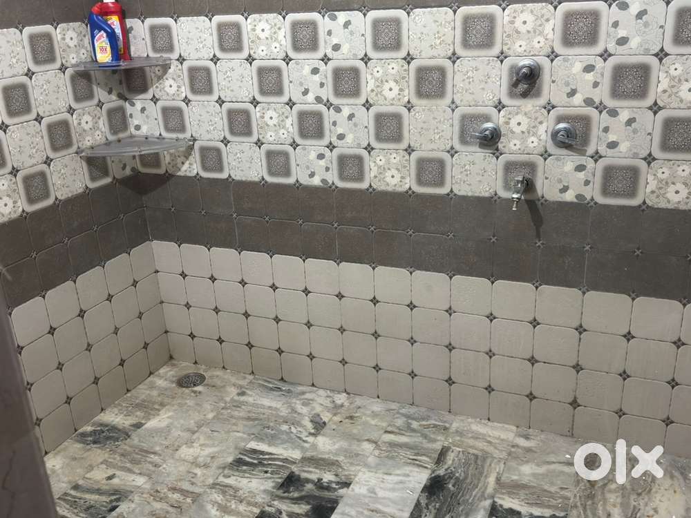 Ground floor for rent