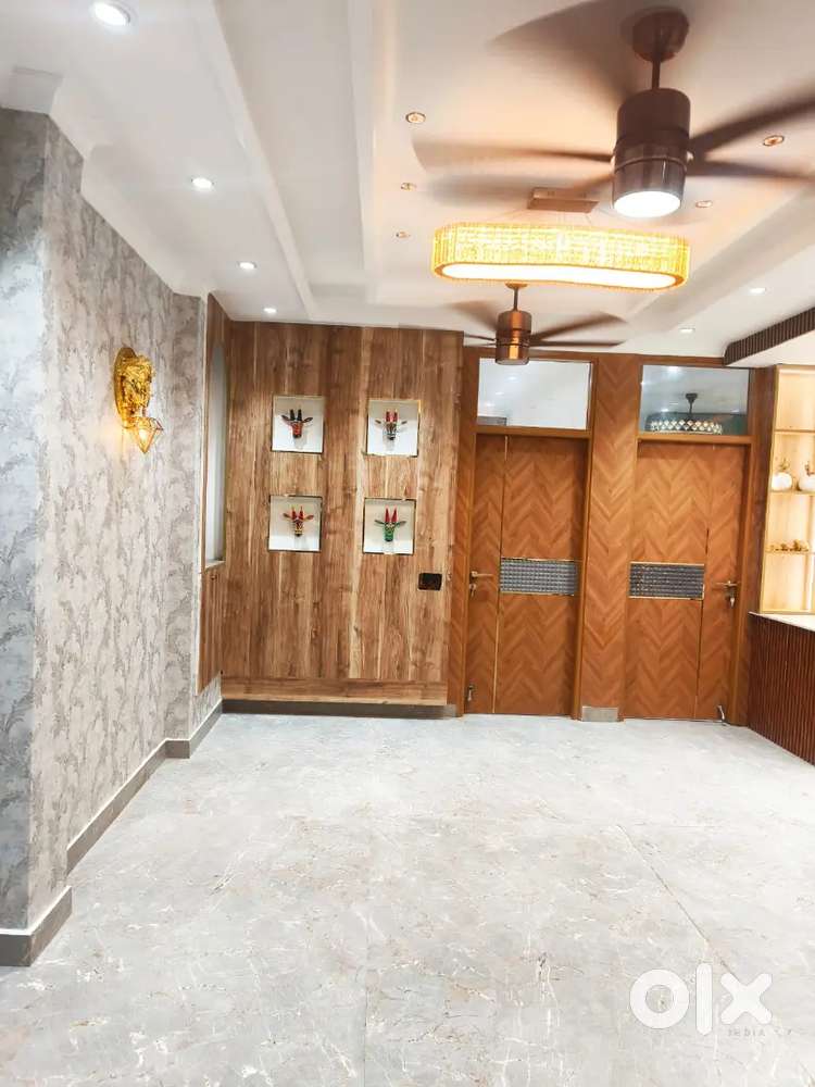 2 BHK APARTMENT ROAD KE PASS