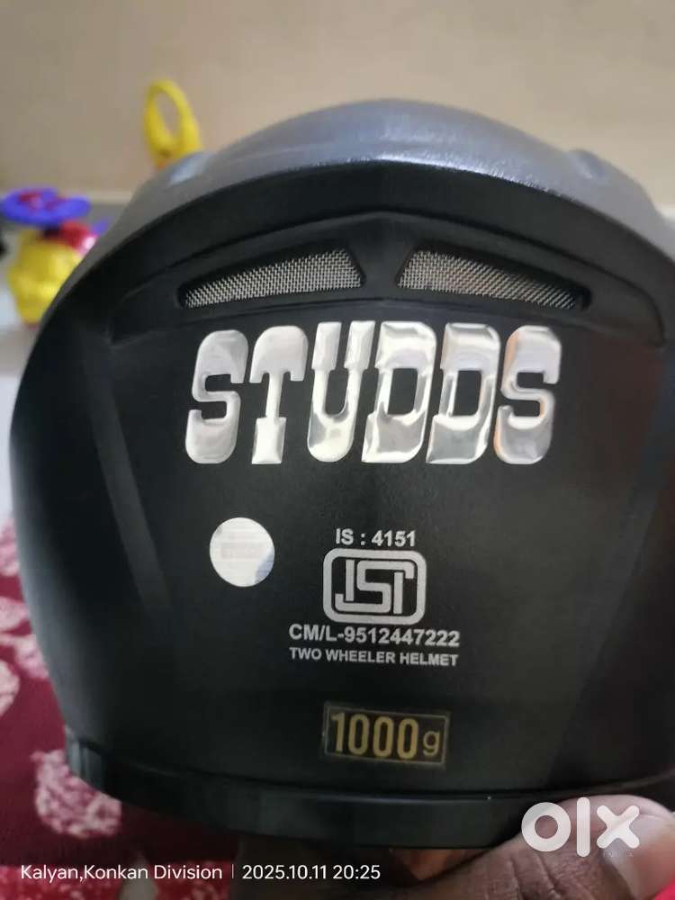Studds helmet