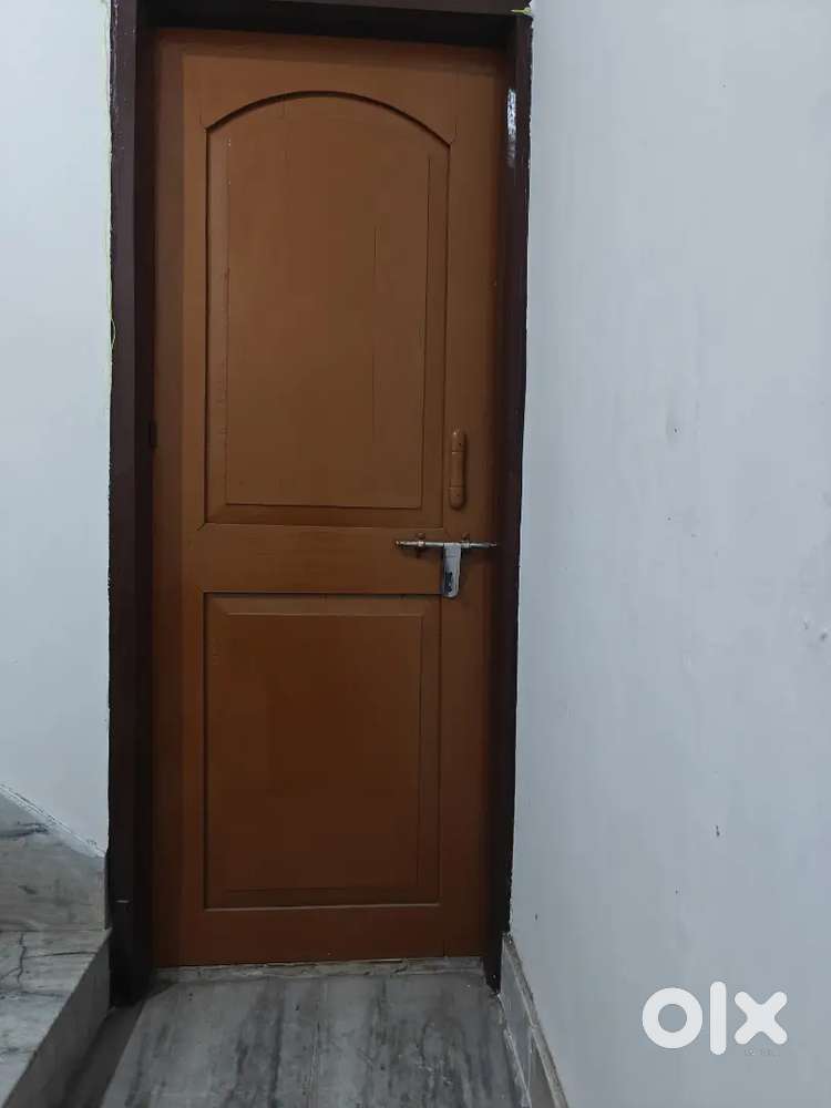 A single sami furnished room for rent