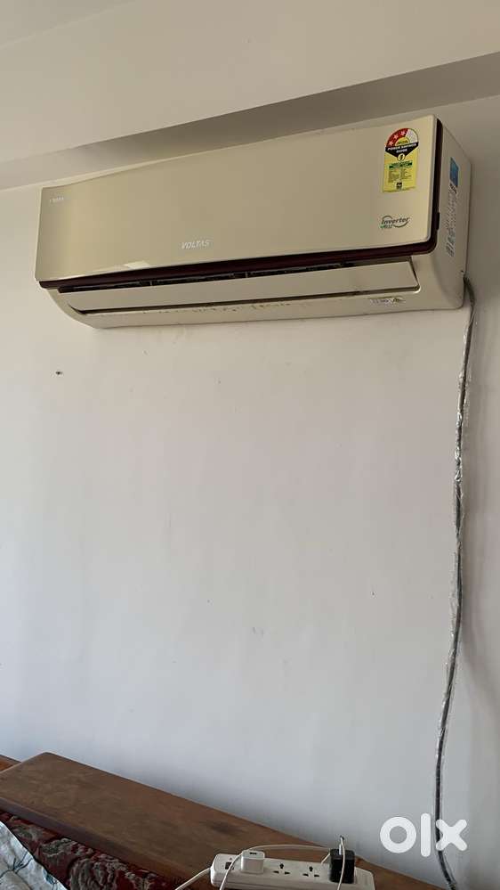 AC- voltas 1.5 tone 3 Star